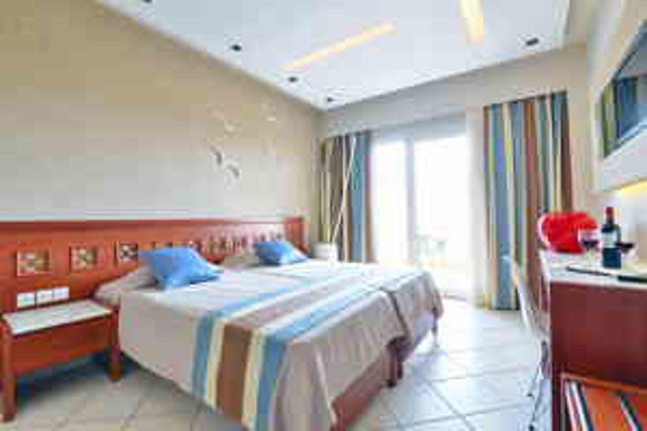 Hotel Evilion Sea And Sun Neoi Poroi Exterior photo